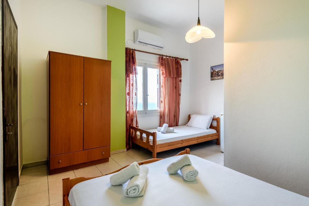 Antonis Studio Apartment Sfinarion ภายนอก รูปภาพ